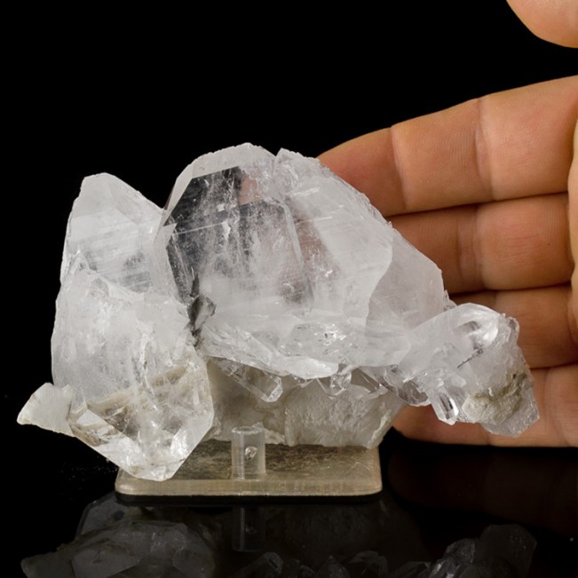 4.7" FADEN QUARTZ Crystals w/Middle Line of White Air Bubbles Pakistan for sale