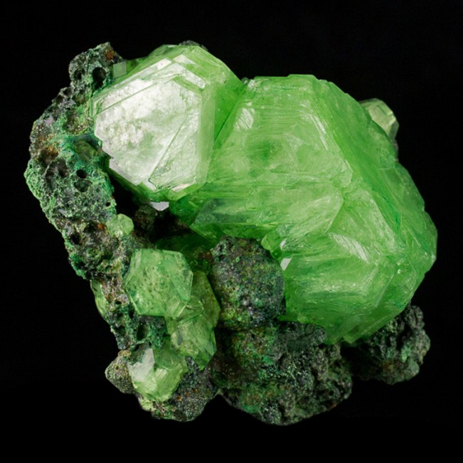 4.3" Sharp GrassGreen Octahedral ALUM Crystals to 2.5" Lab Grown Poland for sale